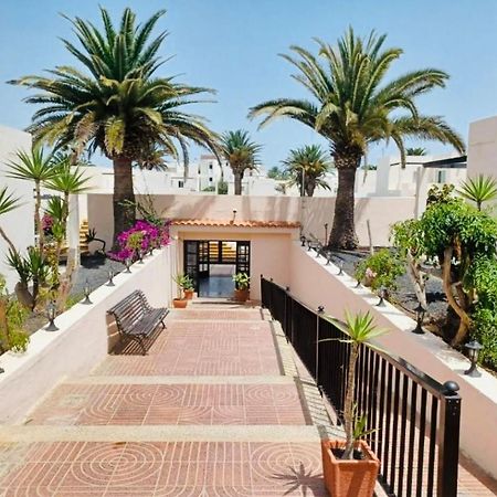 Апартаменты Alisios Playa, Pool View Коральео Экстерьер фото