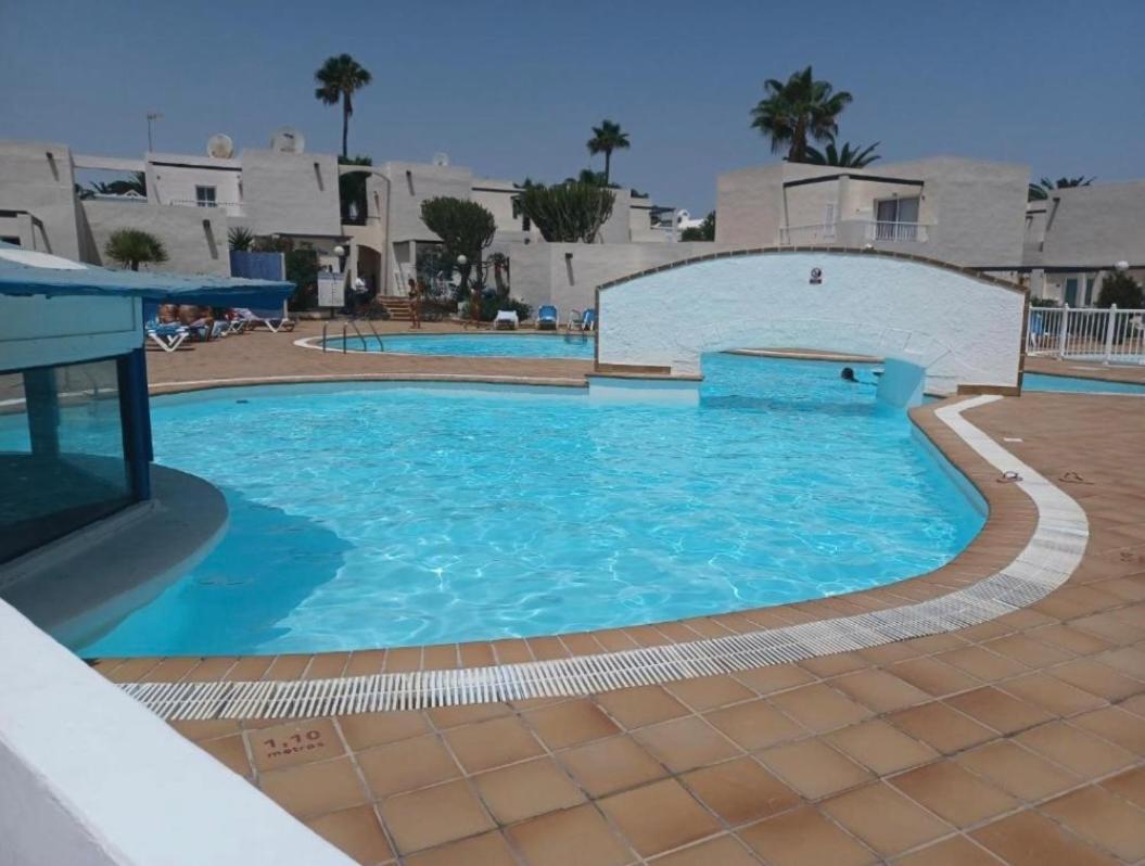 Апартаменты Alisios Playa, Pool View Коральео Экстерьер фото